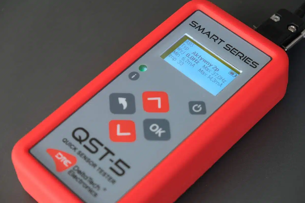 Der ABS-Sensortester zeigt an, welcher Sensor ersetzt werden muss.