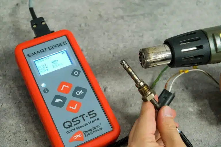 Odkryj efektywność testera czujników! Zaawansowane narzędzie do precyzyjnych pomiarów czujników w motoryzacji. Idealne dla diagnostyki czujników w profesjonalnych zastosowaniach w warsztacie samochodowym.