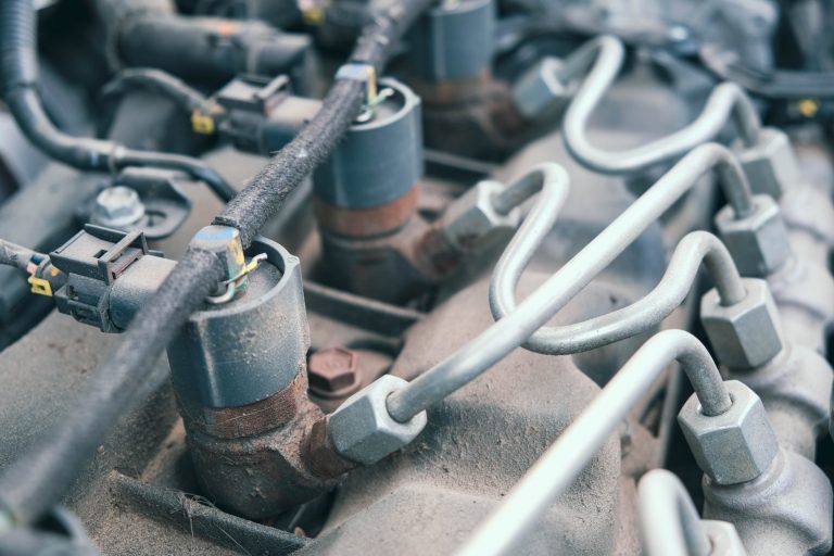 Jak sprawdzić ciśnienie w Common Rail?